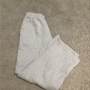 brandy melville sweatpants- grey wide leg